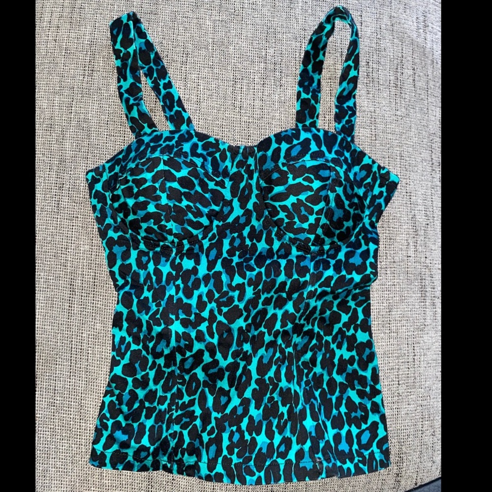 Turquoise leopard top